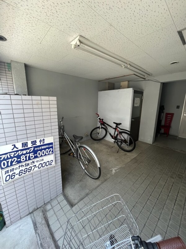 駐輪場