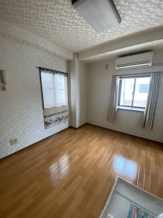 物件内観写真14　(居室)