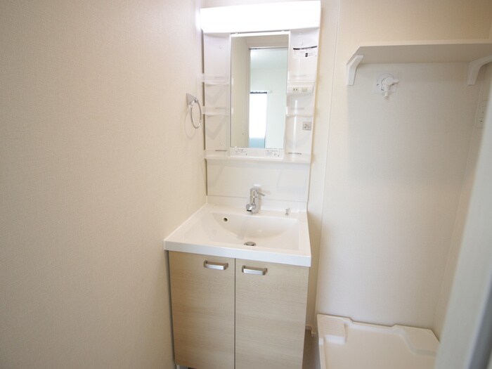 物件内観写真12　(洗面)