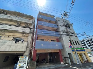 ディ－シモンズ神戸外観写真