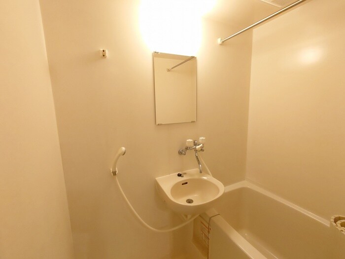 物件内観写真11　(洗面)