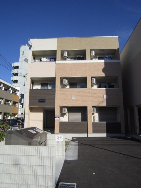 物件外観写真3　(外観写真)