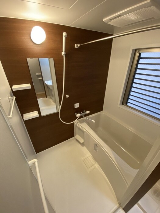 物件内観写真13　(バス／シャワールーム等)