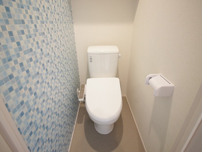 物件内観写真13　(トイレ)