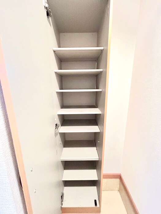 物件内観写真20　(靴箱)