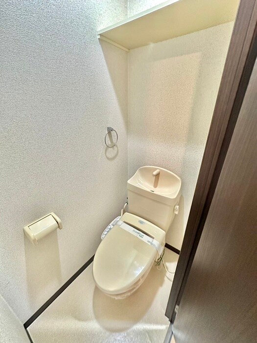 物件内観写真14　(トイレ)