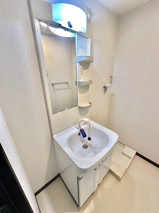 物件内観写真15　(洗面)