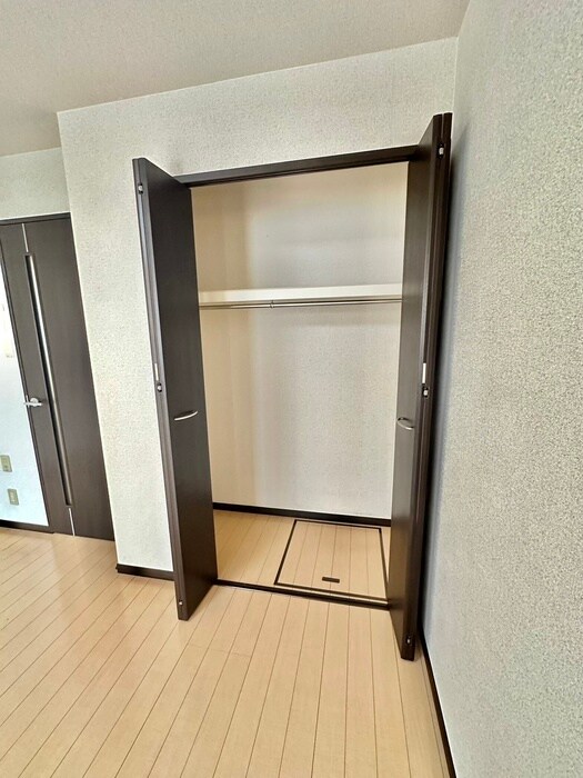 物件内観写真16　(収納)