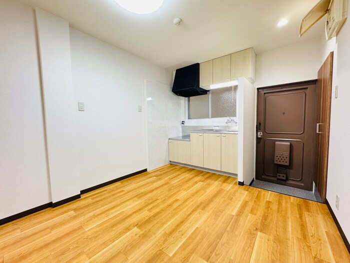 物件内観写真7　(居室)