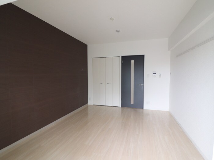 物件内観写真5　(居室)