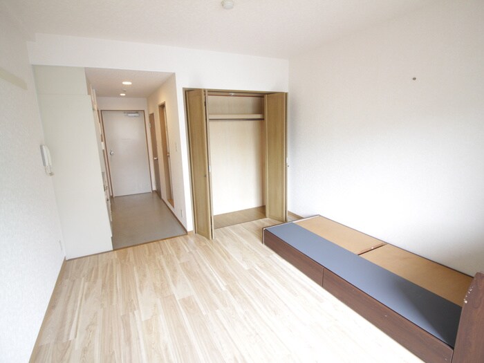 物件内観写真22　(居室)