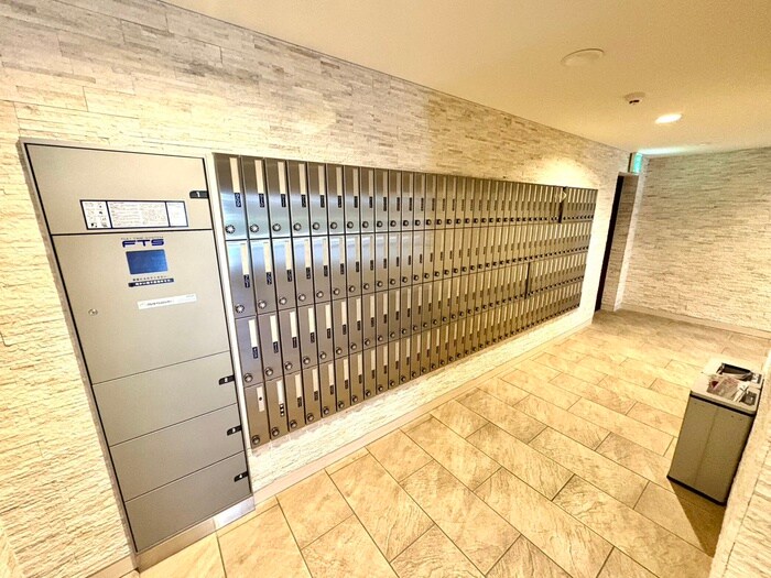 物件外観写真3　(建物設備)