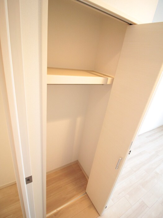 物件内観写真14　(収納)