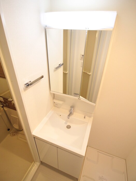 物件内観写真15　(洗面)