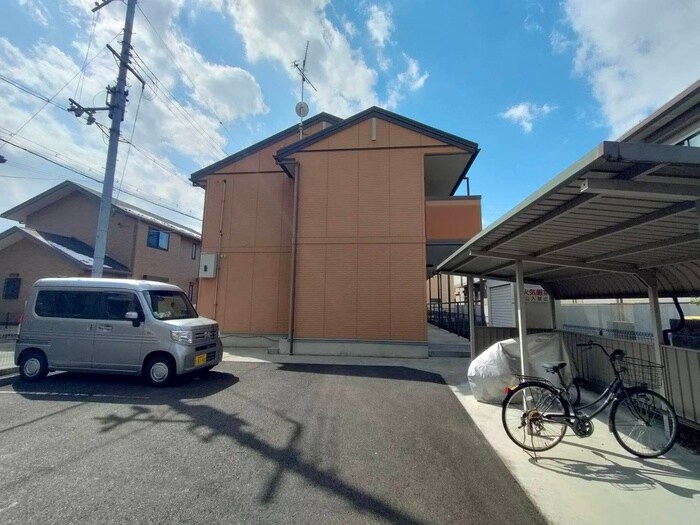 物件外観写真2　(外観写真)