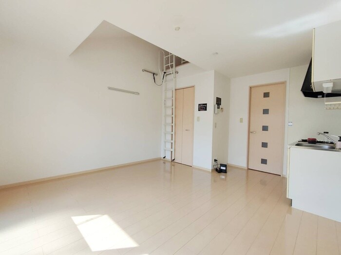 物件内観写真12　(居室)