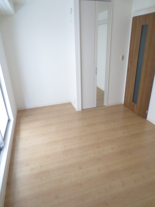 物件内観写真11　(居室)