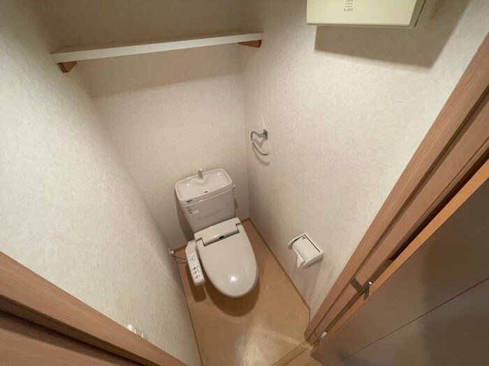 物件内観写真12　(トイレ)