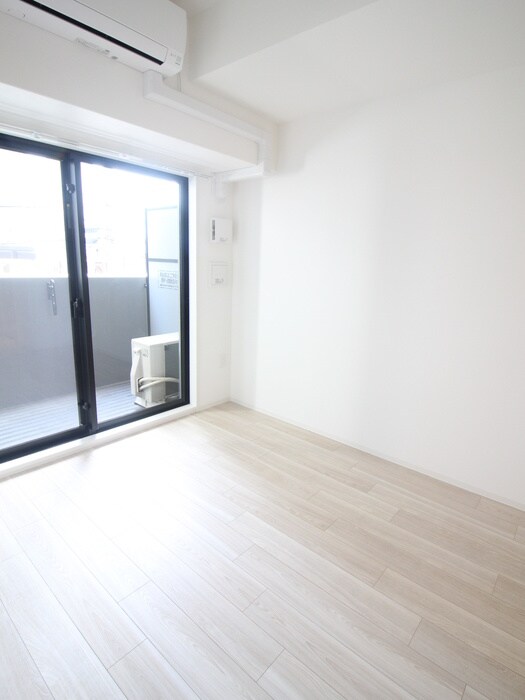 物件内観写真13　(居室)