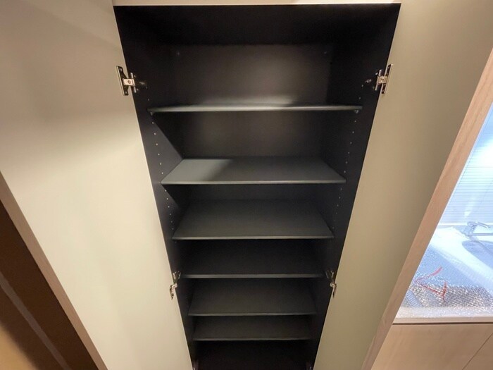 物件内観写真15　(靴箱)