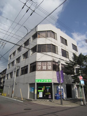 新大宮ハイツ外観写真