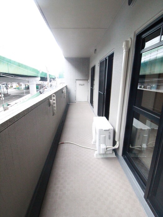 物件内観写真14　(ベランダ・バルコニー)