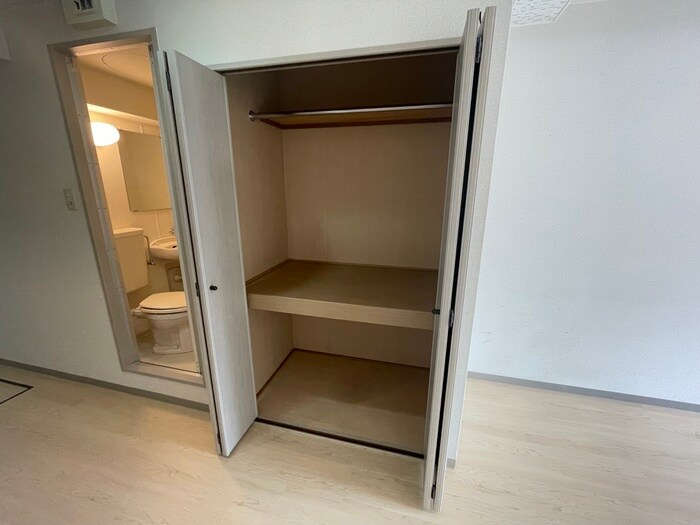 物件内観写真12　(収納)