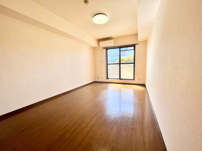 物件内観写真6　(居室)