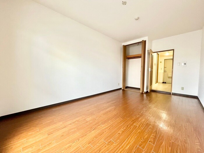 物件内観写真6　(居室)