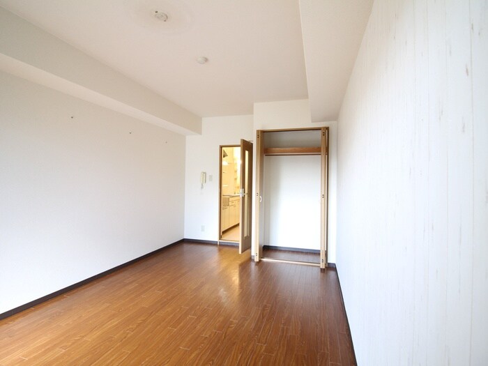 物件内観写真6　(居室)