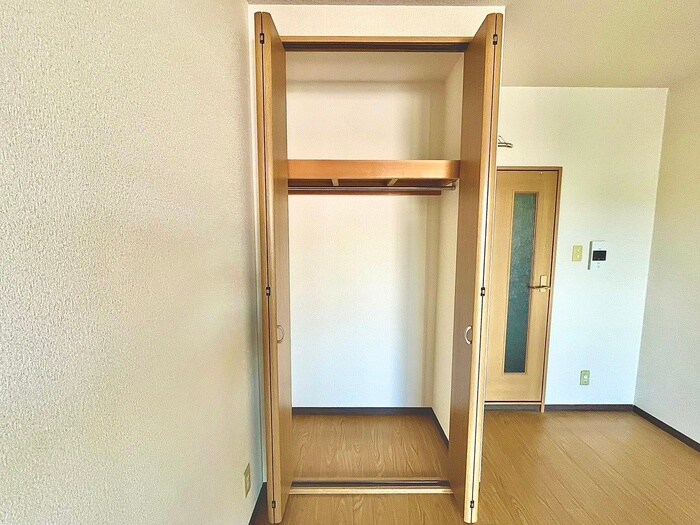 物件内観写真8　(収納)