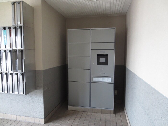 物件外観写真4　(建物設備)