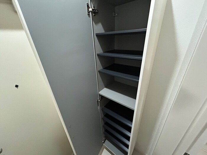 物件内観写真15　(靴箱)