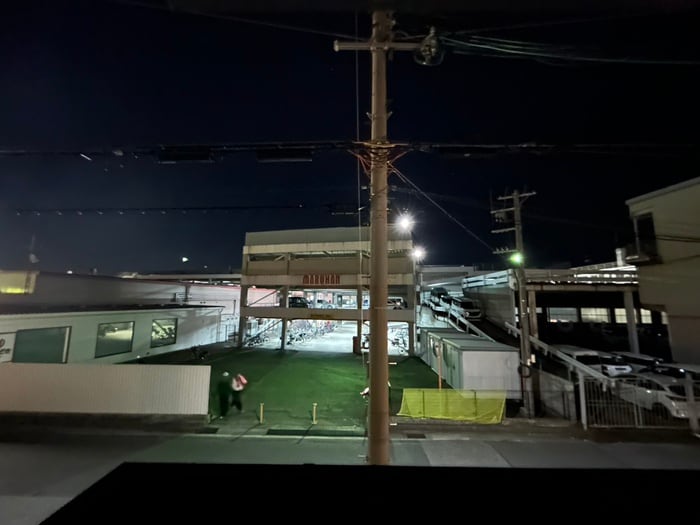 物件内観写真16　(室内からの展望)