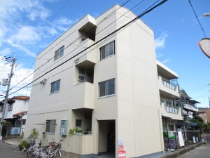 奥野マンション外観写真