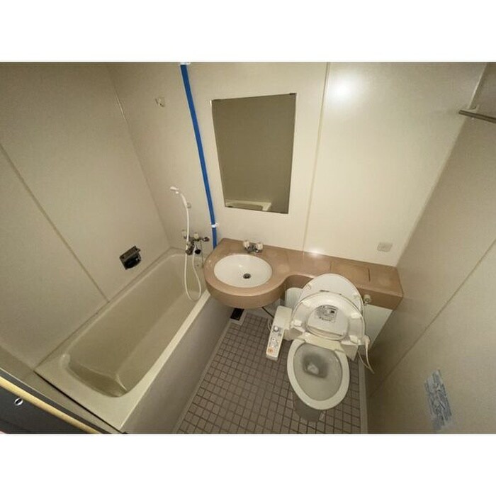 物件内観写真8　(トイレ)