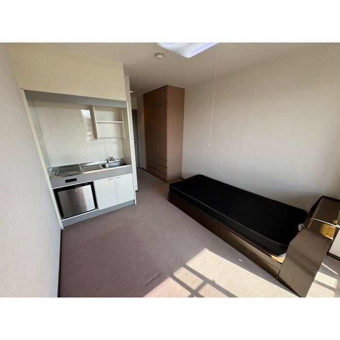 物件内観写真11　(居室)