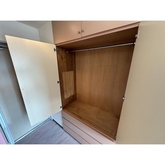 物件内観写真15　(収納)