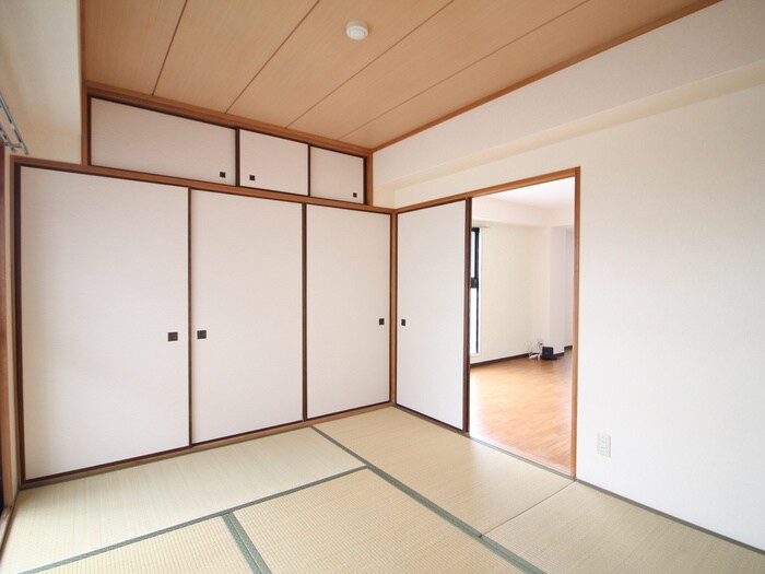 物件内観写真9　(居室)