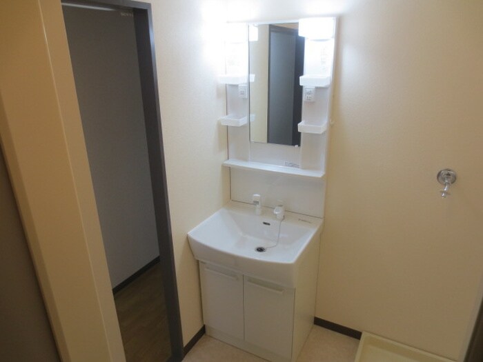 物件内観写真11　(洗面)