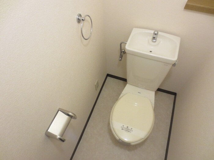 物件内観写真13　(トイレ)