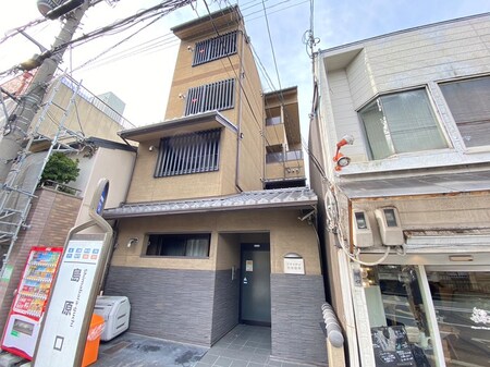 フラッティ西本願寺外観写真