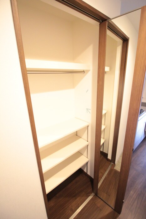 物件内観写真8　(靴箱)