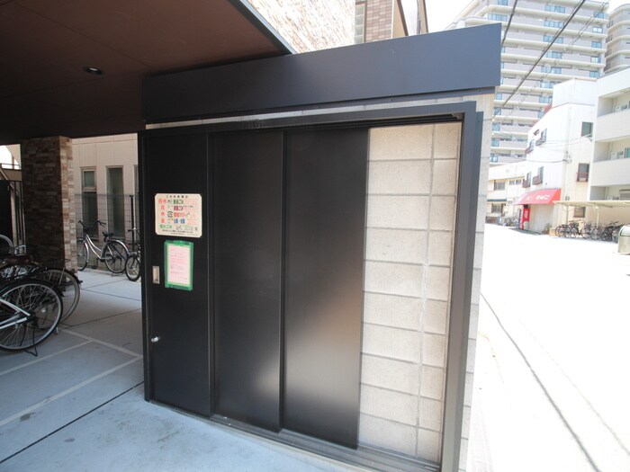 物件外観写真6　(建物設備)