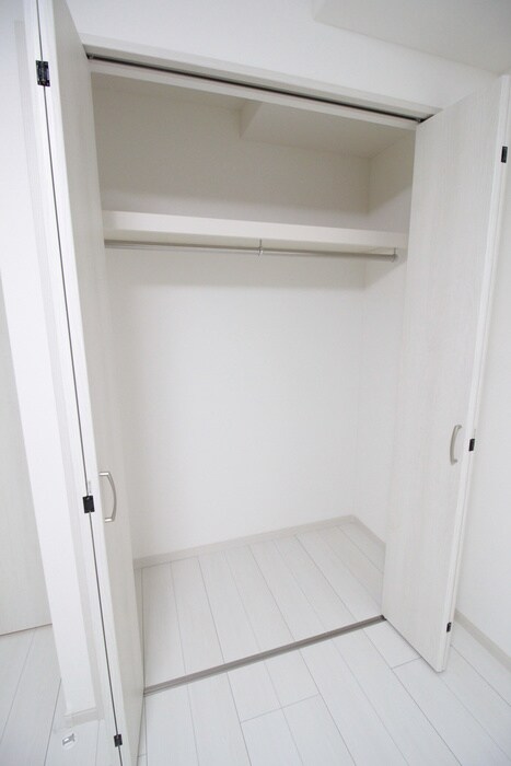 物件内観写真18　(収納)