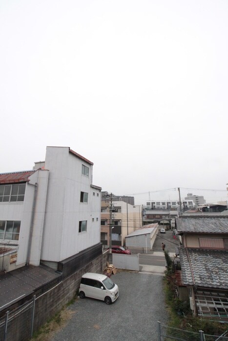 物件内観写真22　(室内からの展望)