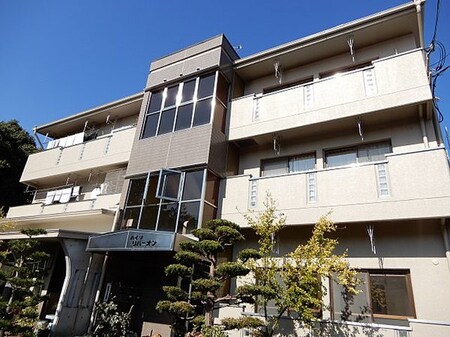 ハイツリバーオン外観写真