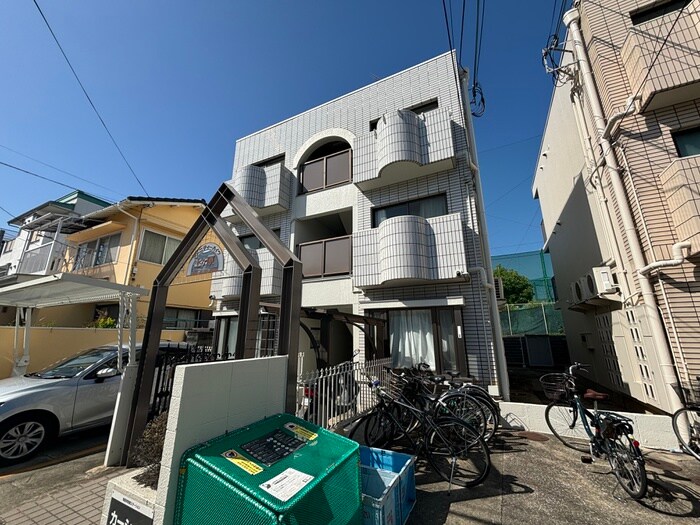 物件外観写真3　(外観写真)