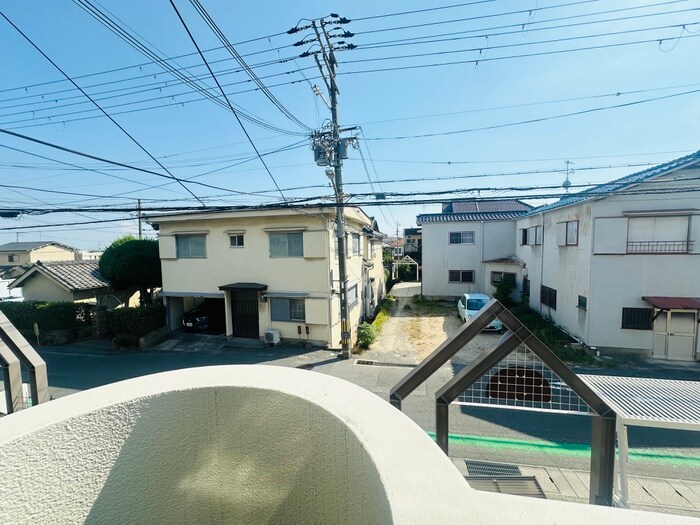 物件内観写真16　(室内からの展望)