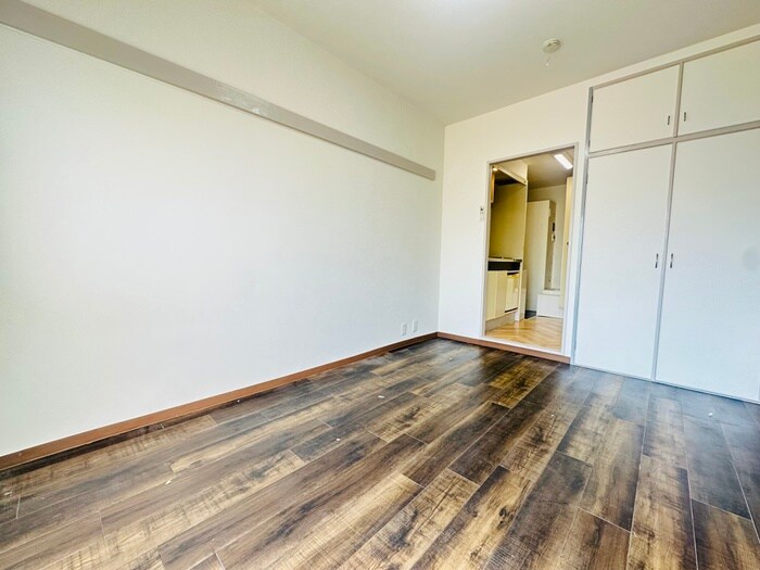 物件内観写真18　(居室)